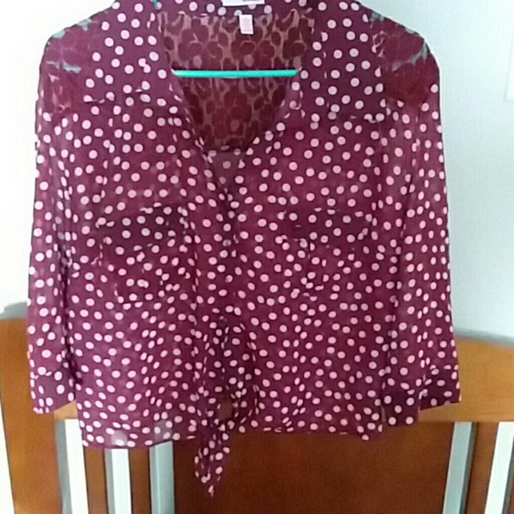 Three quarter length sleeve button-up blouse